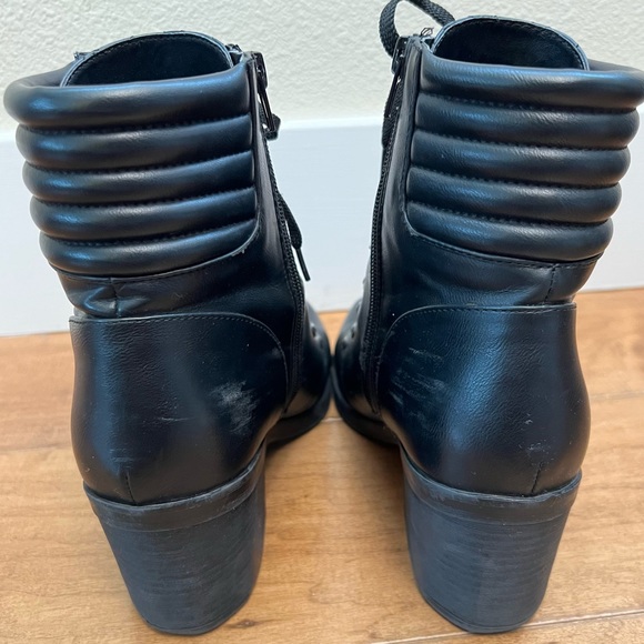 Guess Jet Black Amend Stacked Heel Booties - Size 8.5 - Picture 7 of 8